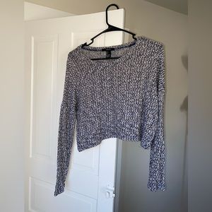 Forever 21. Cropped long sleeve. Size small